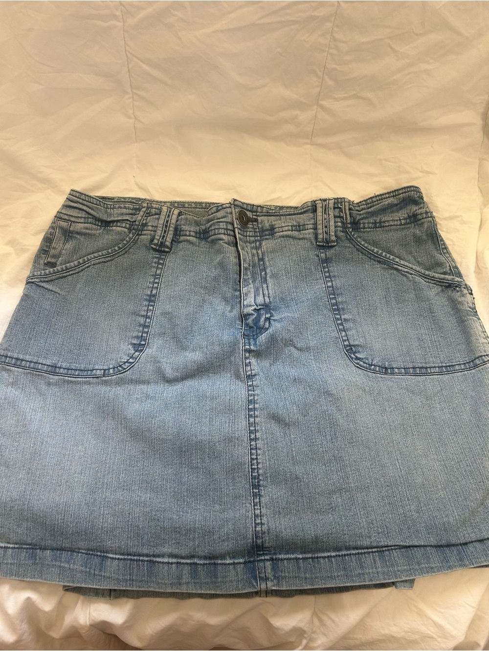 Gloria Vanderbilt Women’s Size 14 Light Wash Denim Skort Y2K Jean Skirt Shorts